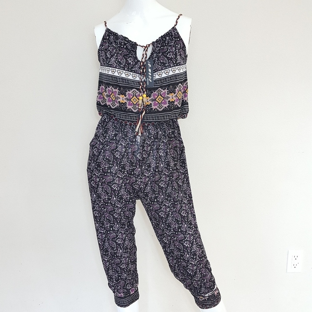 Jumpsuit Sleeveless Cinched Waist Size S/M Paisley